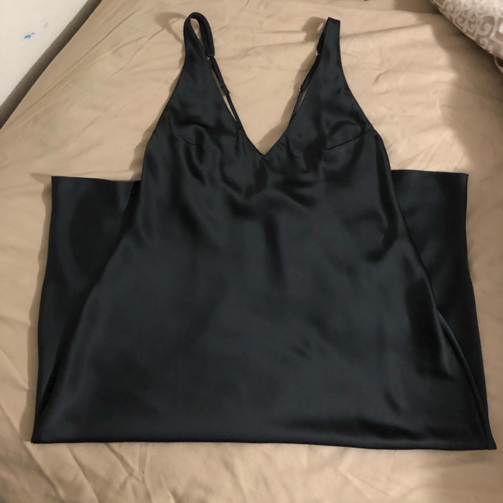 Silky black small Victoria’s Secret night gown